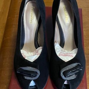 Beautifeel black suede pumps